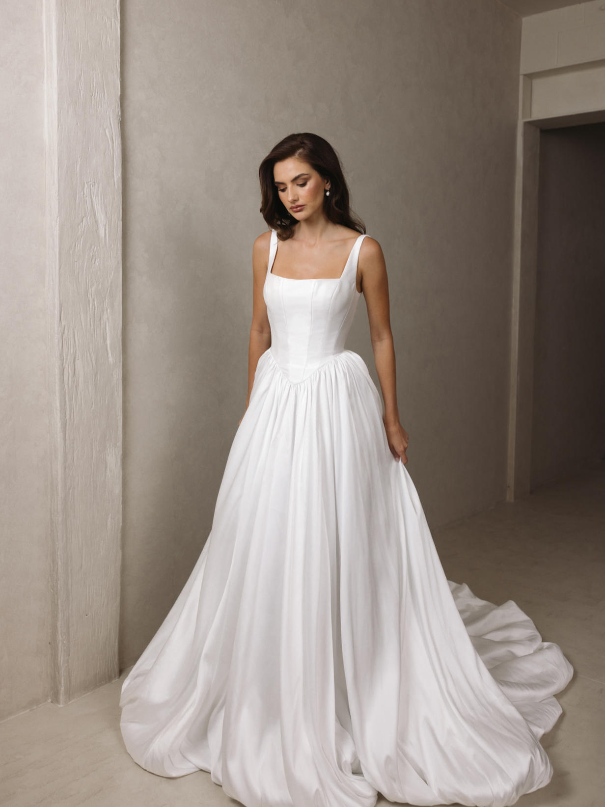 trish-peng-natalia-squareneck-basquewaist-flowy-wedding-dress