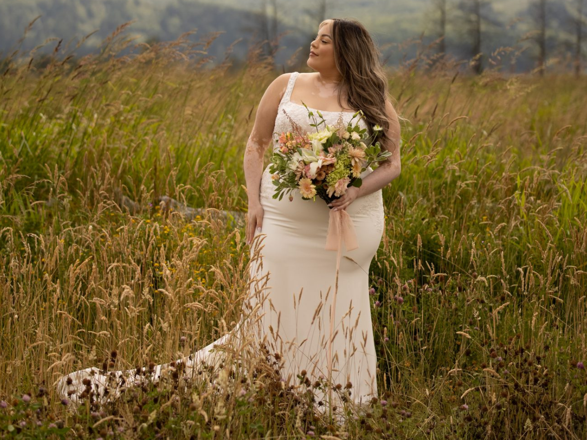 Stella-york-plus-size-wedding-dresses